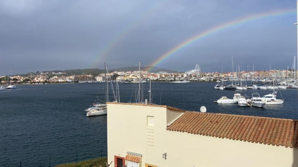 46 Ile Paradise Vue Port Агд Екстер'єр фото